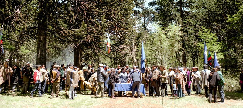 Curarrehue firma convenio histórico para gestión del Parque Villarrica